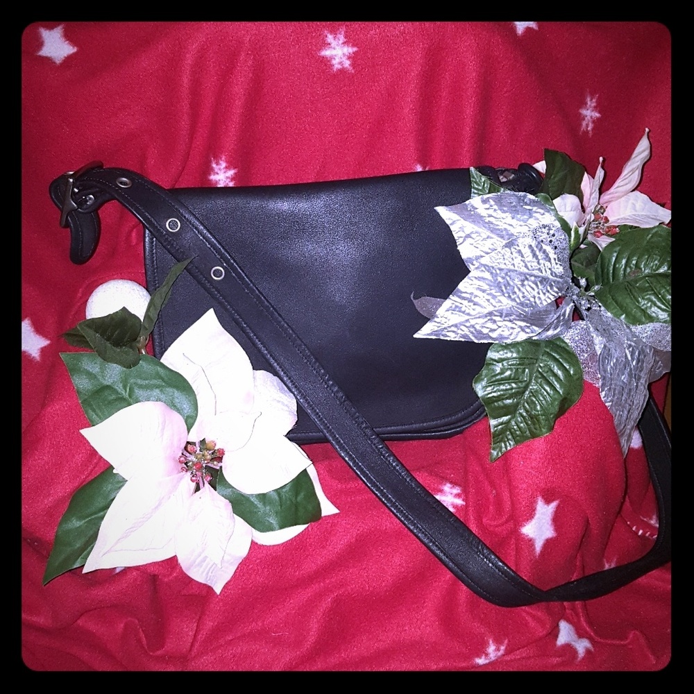 Handbag - Picture 1 of 8
